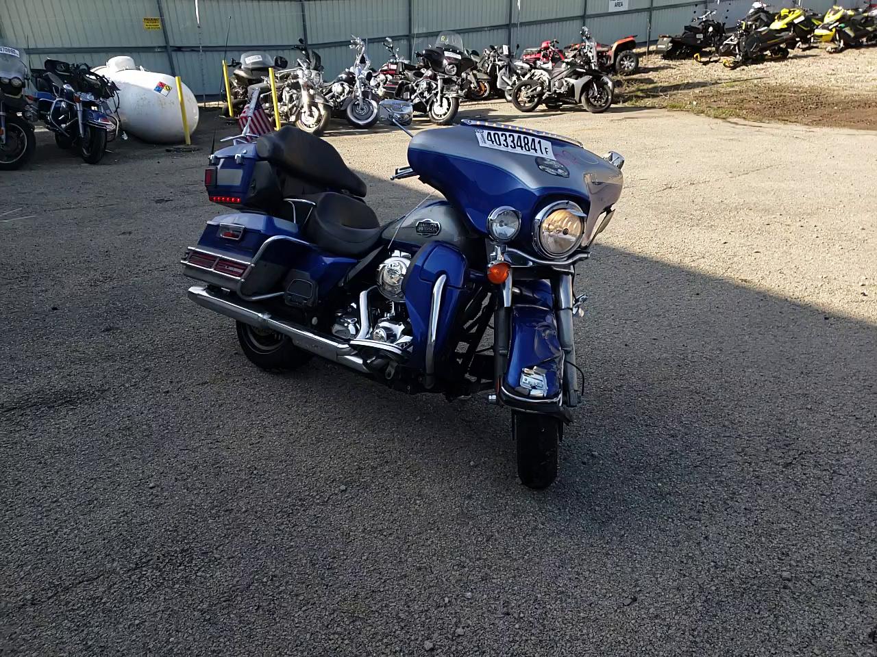 2009 HARLEY-DAVIDSON FLHTCU 1HD1FC4169Y623367