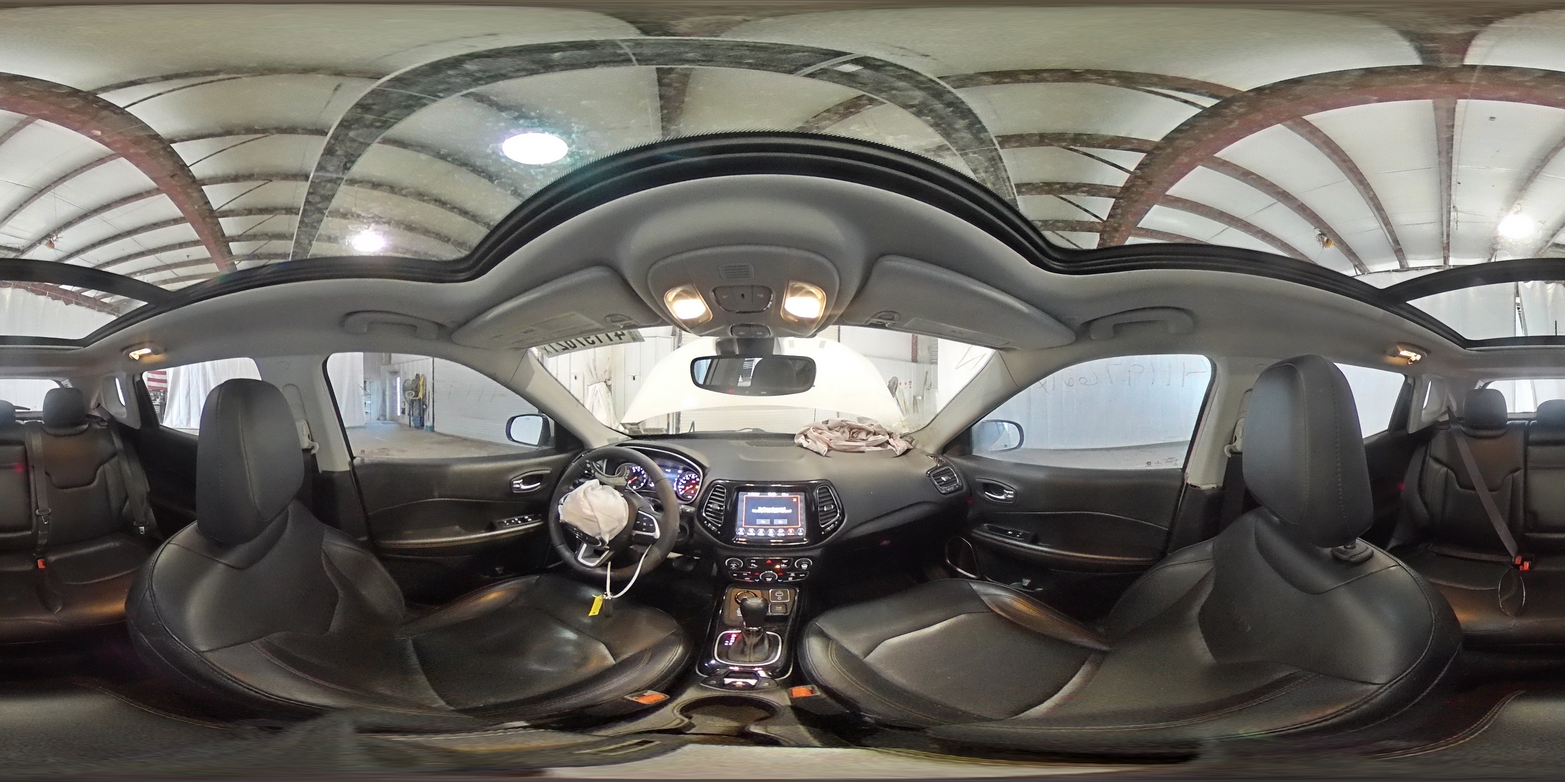 2018 JEEP COMPASS LI 3C4NJDCB4JT147532