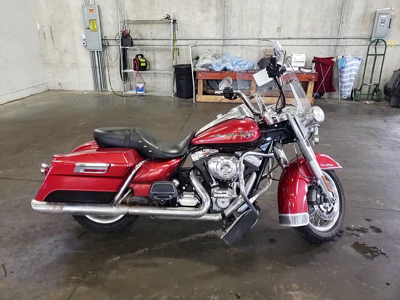 2013 HARLEY-DAVIDSON FLHR ROAD 1HD1FBM16DB633239