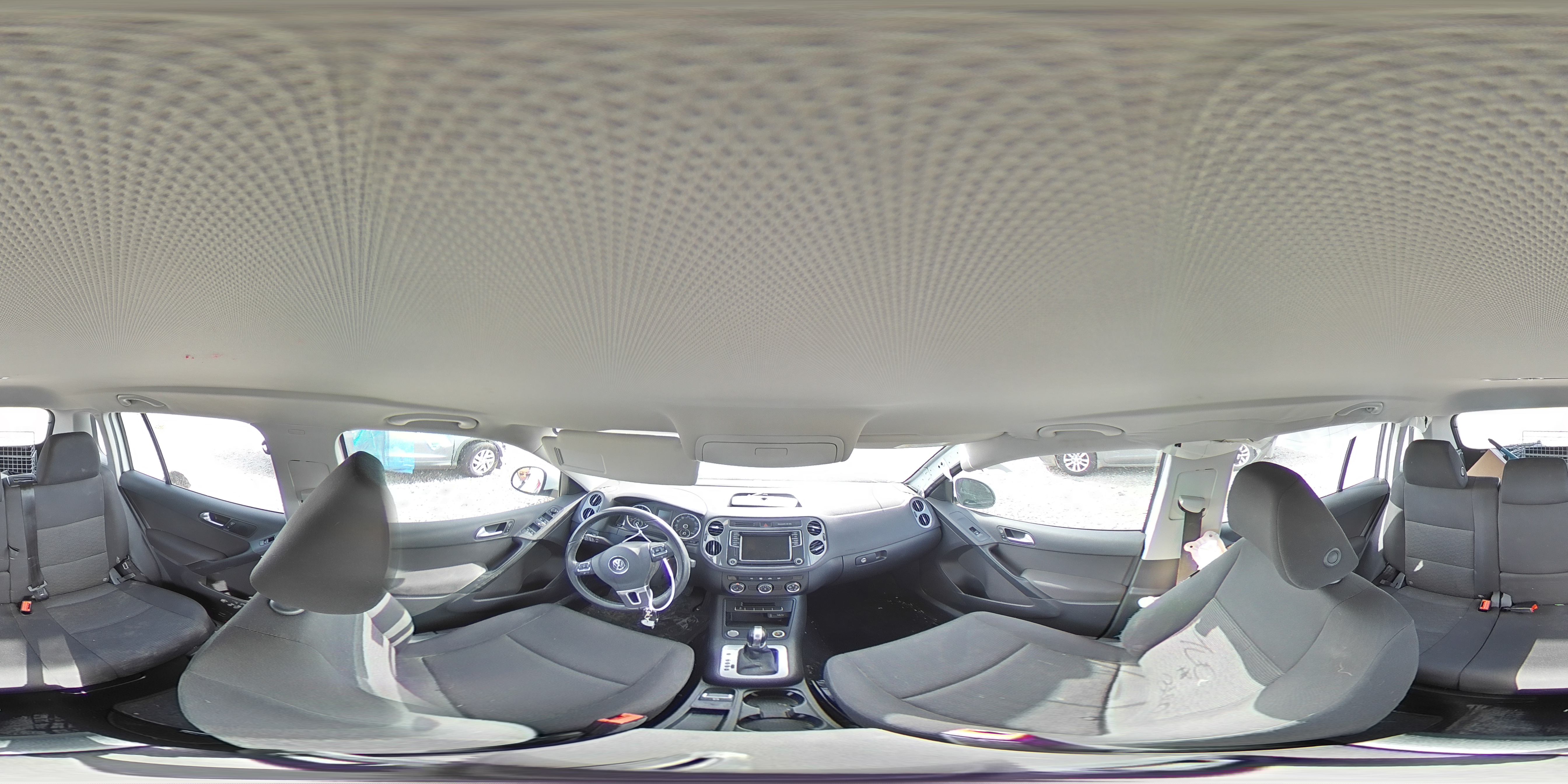 2018 VOLKSWAGEN TIGUAN LIM WVGBV7AX0JK001827