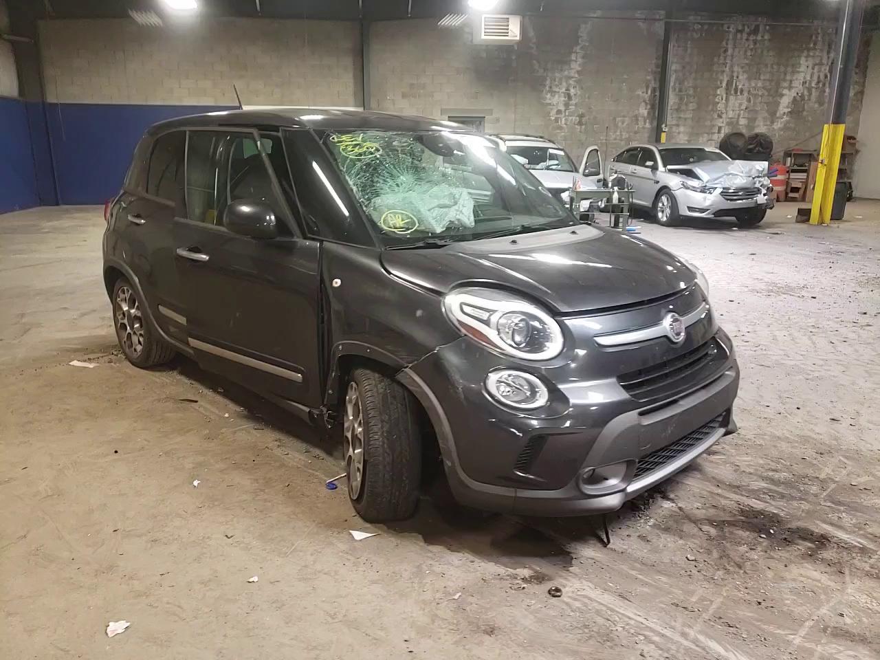 2014 FIAT 500L TREKK ZFBCFADH3EZ007029