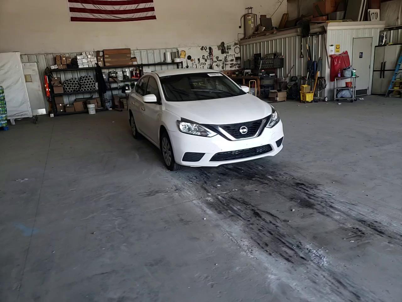 2016 NISSAN SENTRA S 3N1AB7AP0GY299995