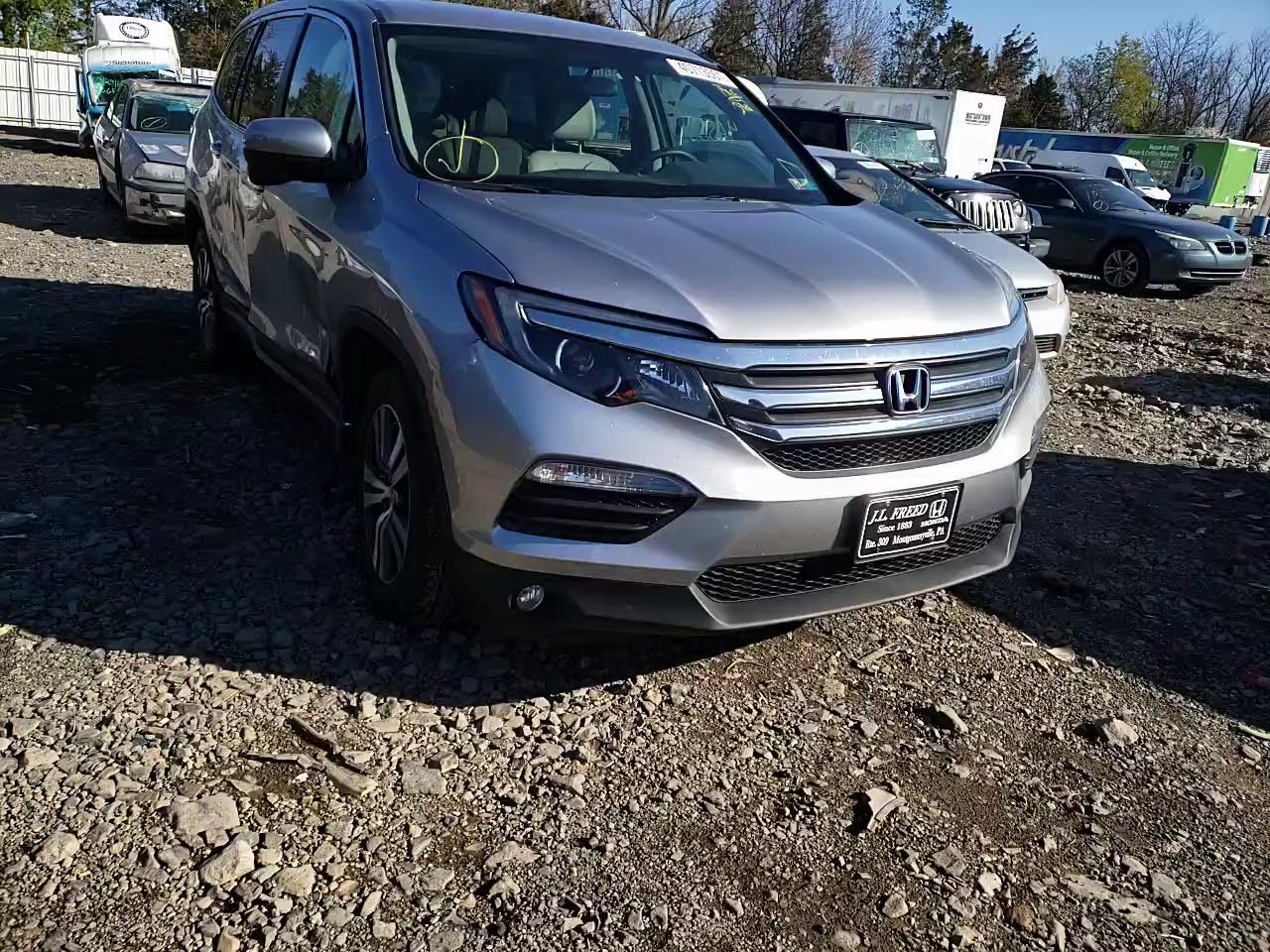 2018 HONDA PILOT EX 5FNYF6H30JB048605