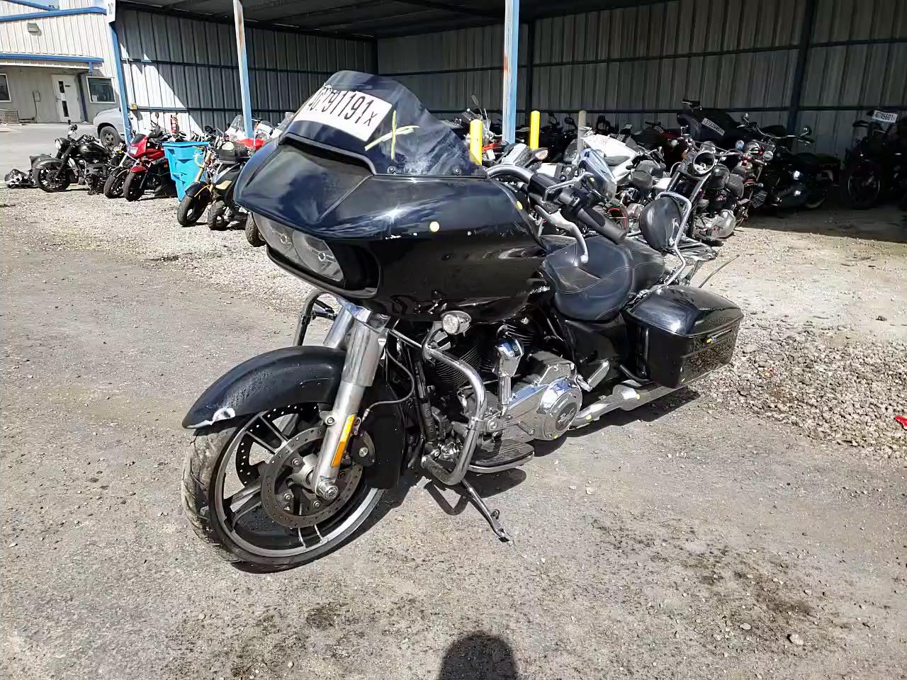 2019 HARLEY-DAVIDSON FLTRX 1HD1KHC36KB677563