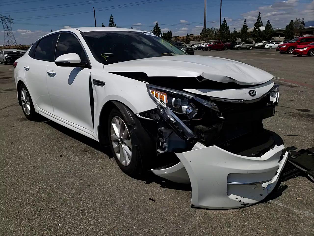 2018 KIA OPTIMA LX 5XXGT4L34JG259089