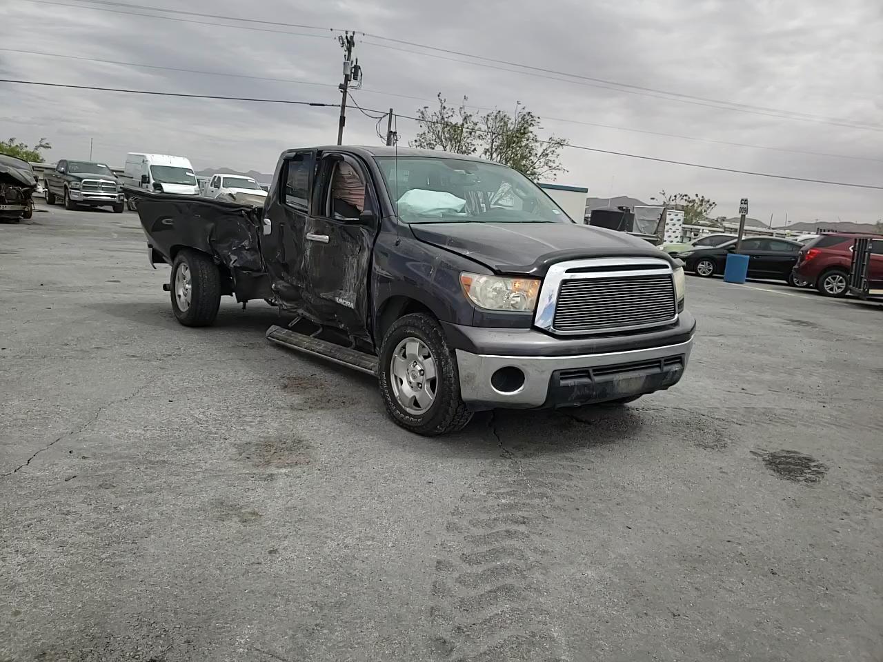 2011 TOYOTA TUNDRA DOU 5TFRM5F15BX023244
