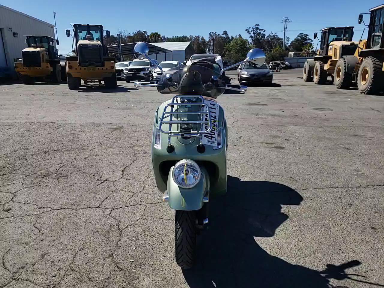 2017 VESPA GTS 300 SU ZAPM459L0H5300652