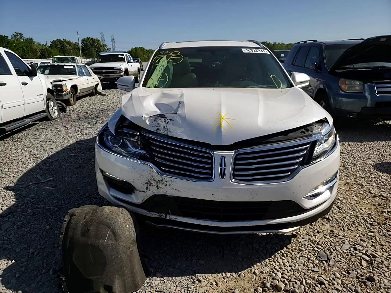 2018 LINCOLN MKC SELECT 5LMCJ2C96JUL01407