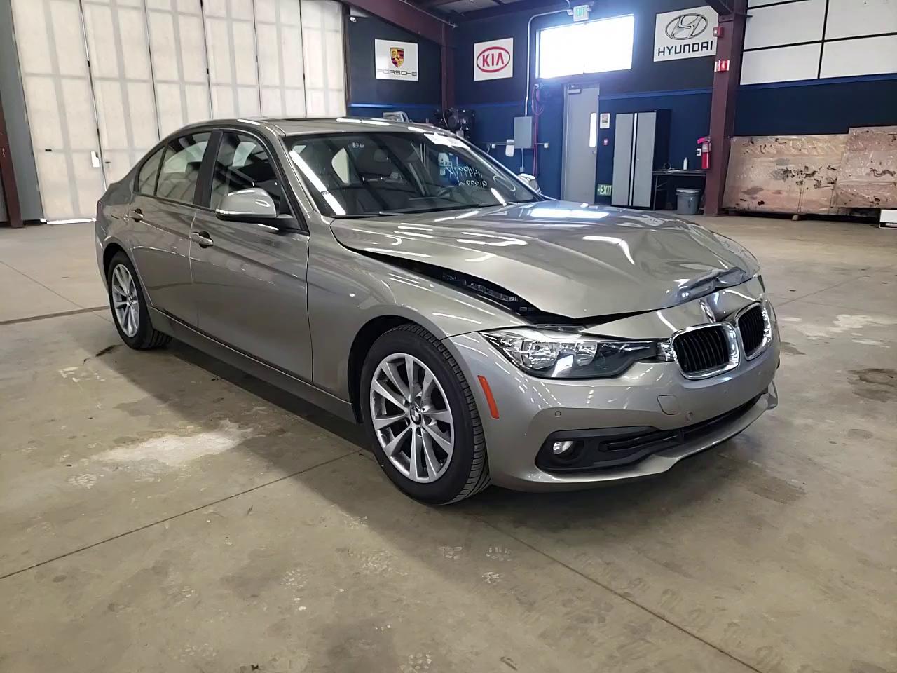2016 BMW 320 XI WBA8E5G57GNT93136