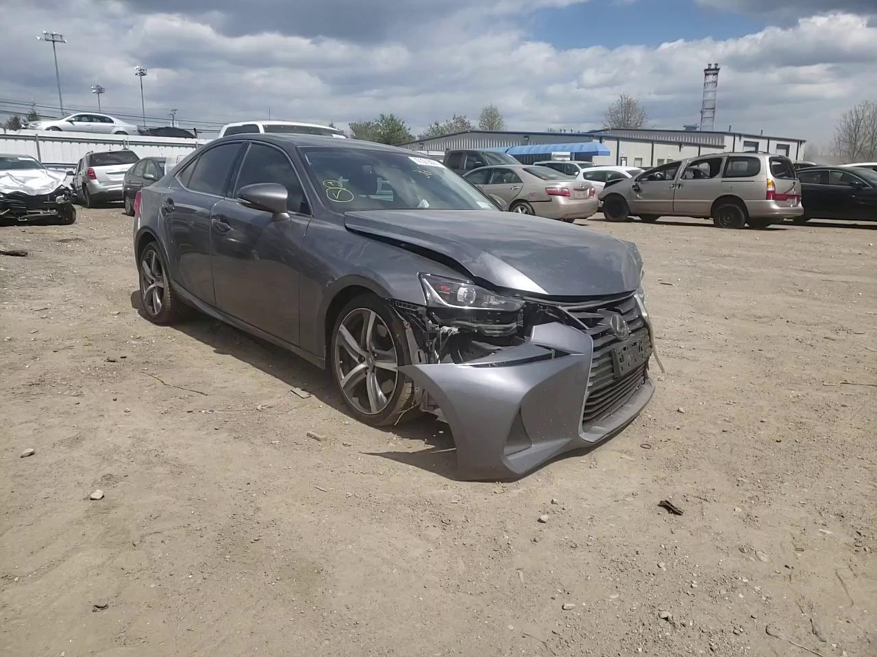 2017 LEXUS IS300 JTHCM1D27H5017331
