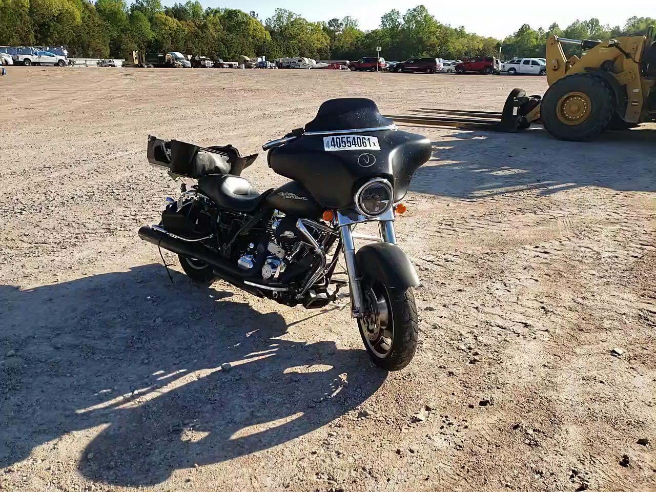 2013 HARLEY-DAVIDSON FLHX STREE 1HD1KBM15DB679902