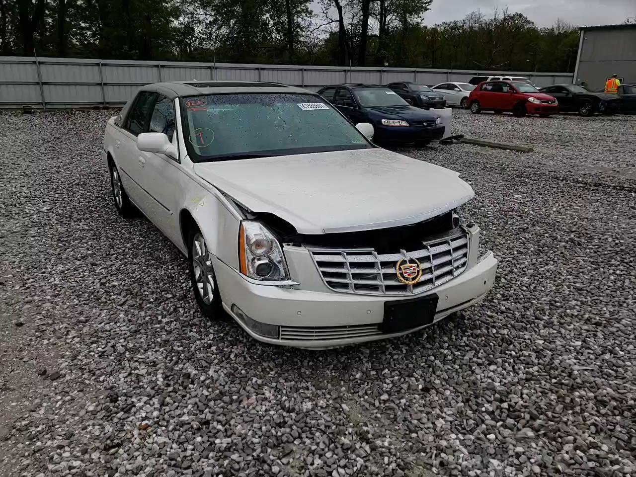 2011 CADILLAC DTS LUXURY 1G6KD5E60BU122704