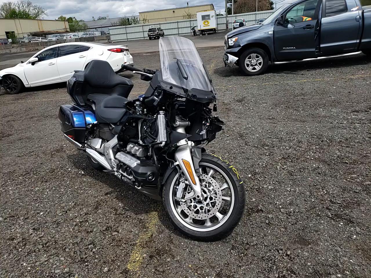2018 HONDA GL1800 D JH2SC7958JK001434