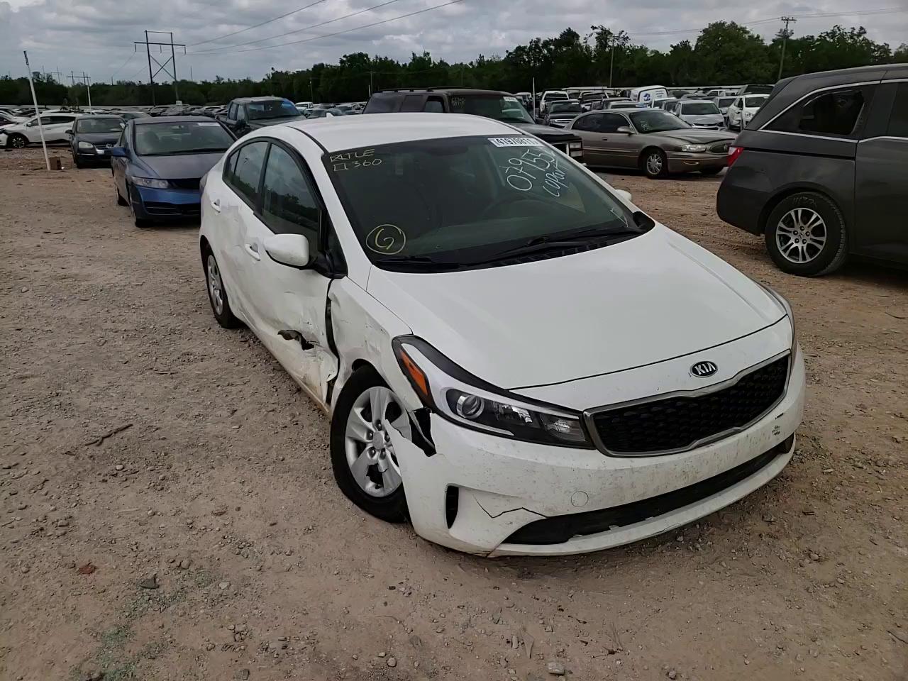 2017 KIA FORTE 3KPFK4A70HE079552