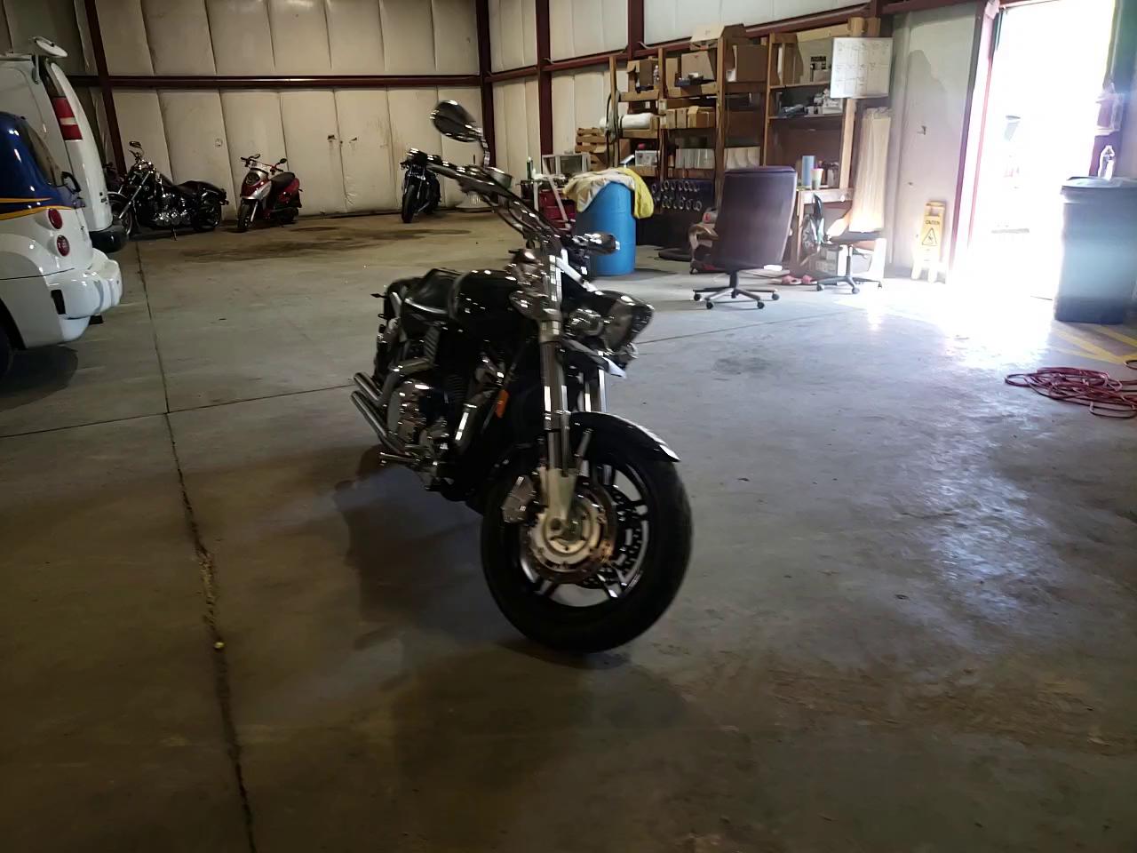 2005 HONDA VTX1800 F3 1HFSC46G95A303359