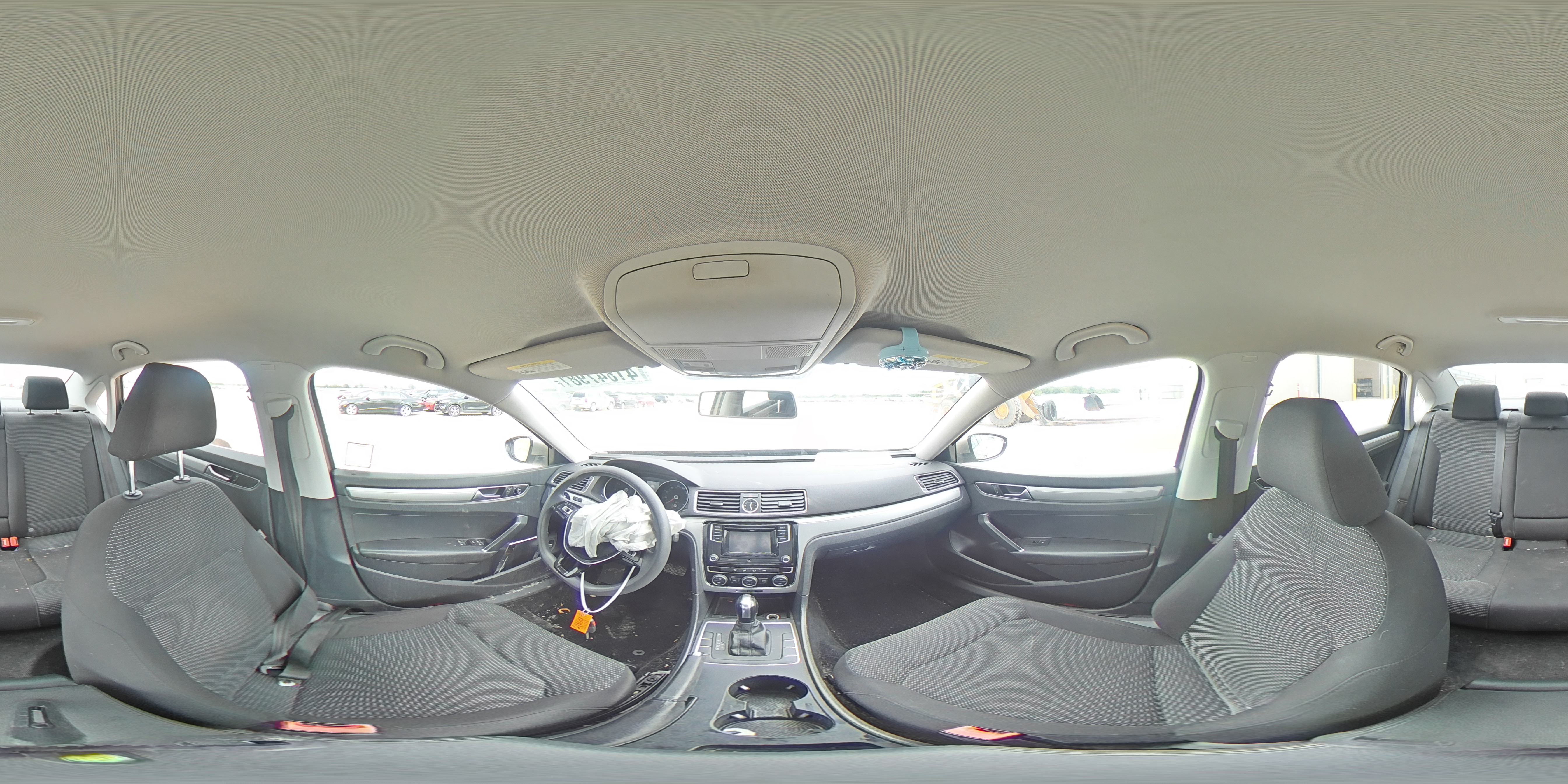 2016 VOLKSWAGEN PASSAT 1VWAT7A30GC039108