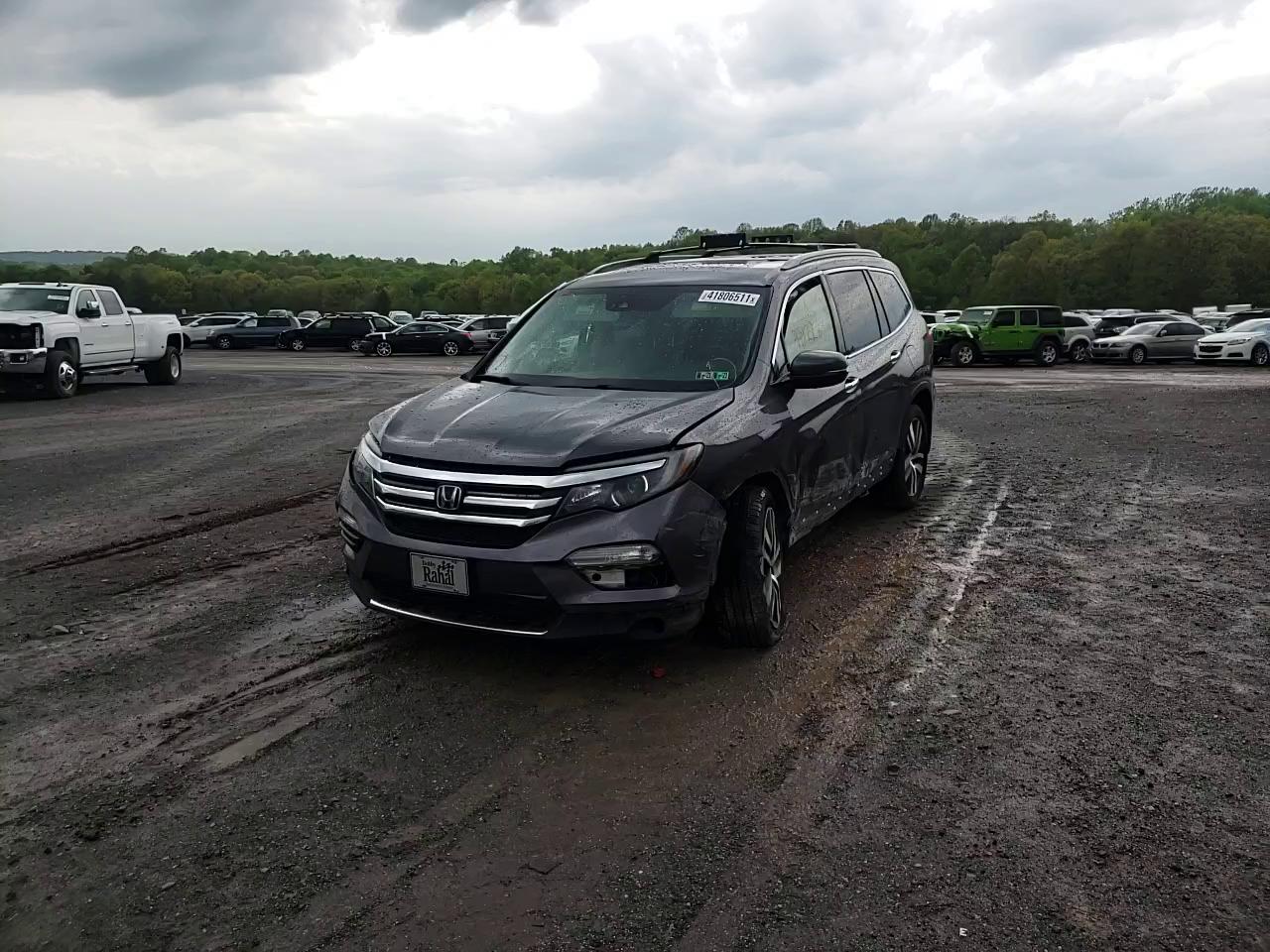 2017 HONDA PILOT ELIT 5FNYF6H04HB026641