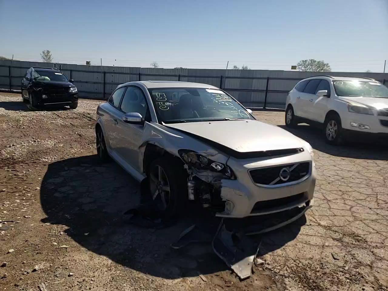2011 VOLVO C30 T5 YV1672MK8B2233963
