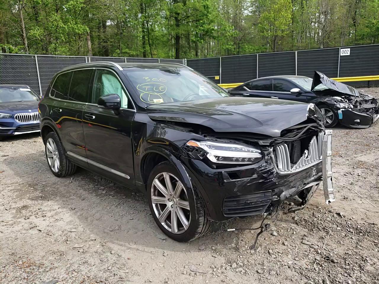 2016 VOLVO XC90 T6 YV4A22PN8G1004889