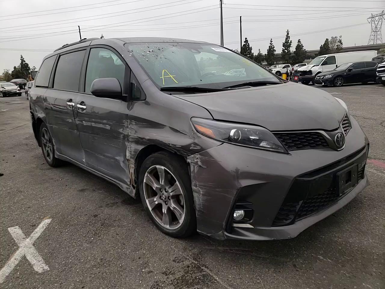 2020 TOYOTA SIENNA SE 5TDXZ3DC6LS044287