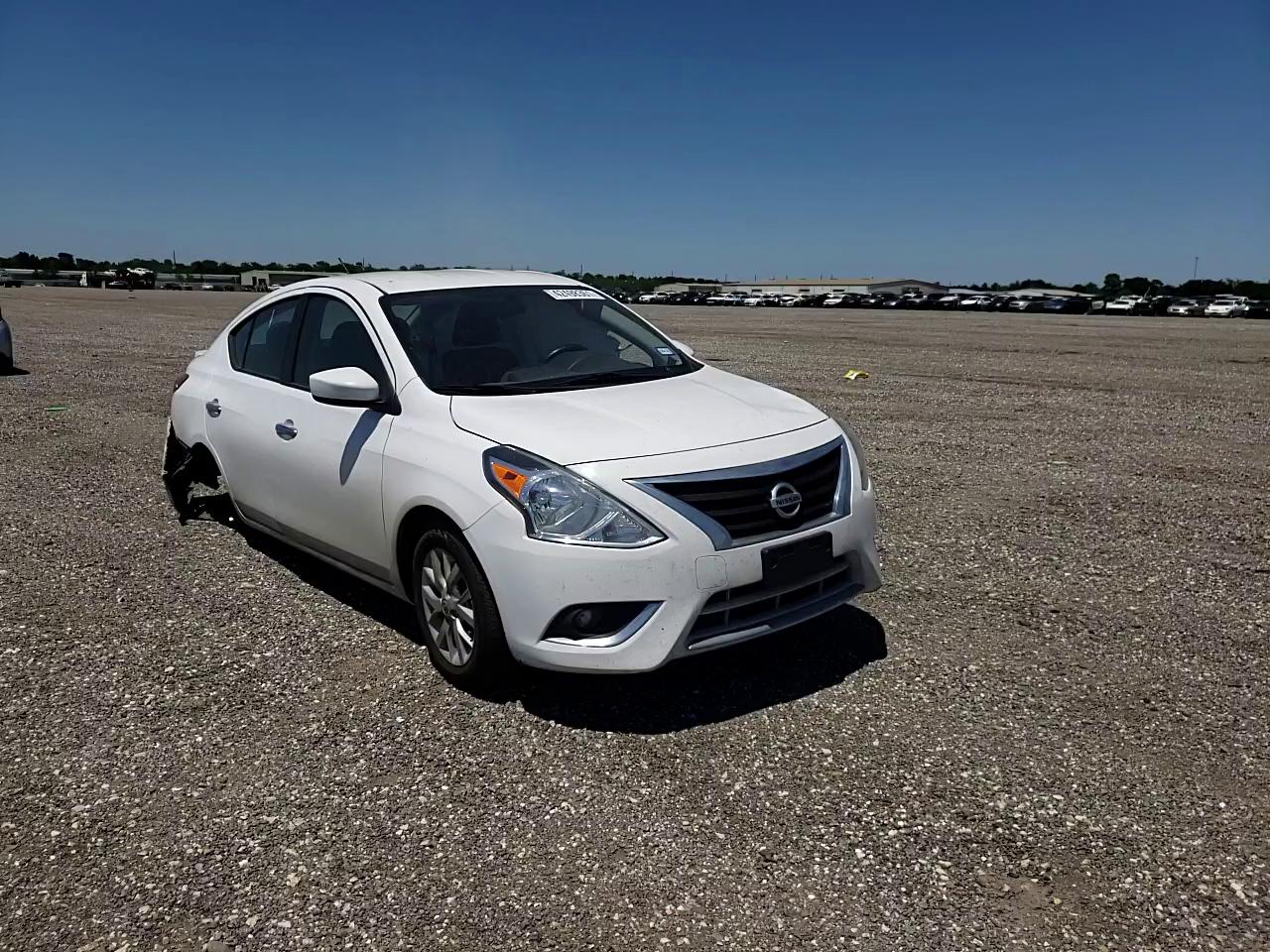 2018 NISSAN VERSA 3N1CN7AP5JL819399
