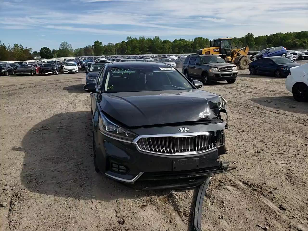 2017 KIA CADENZA PR KNALC4J18H5068125