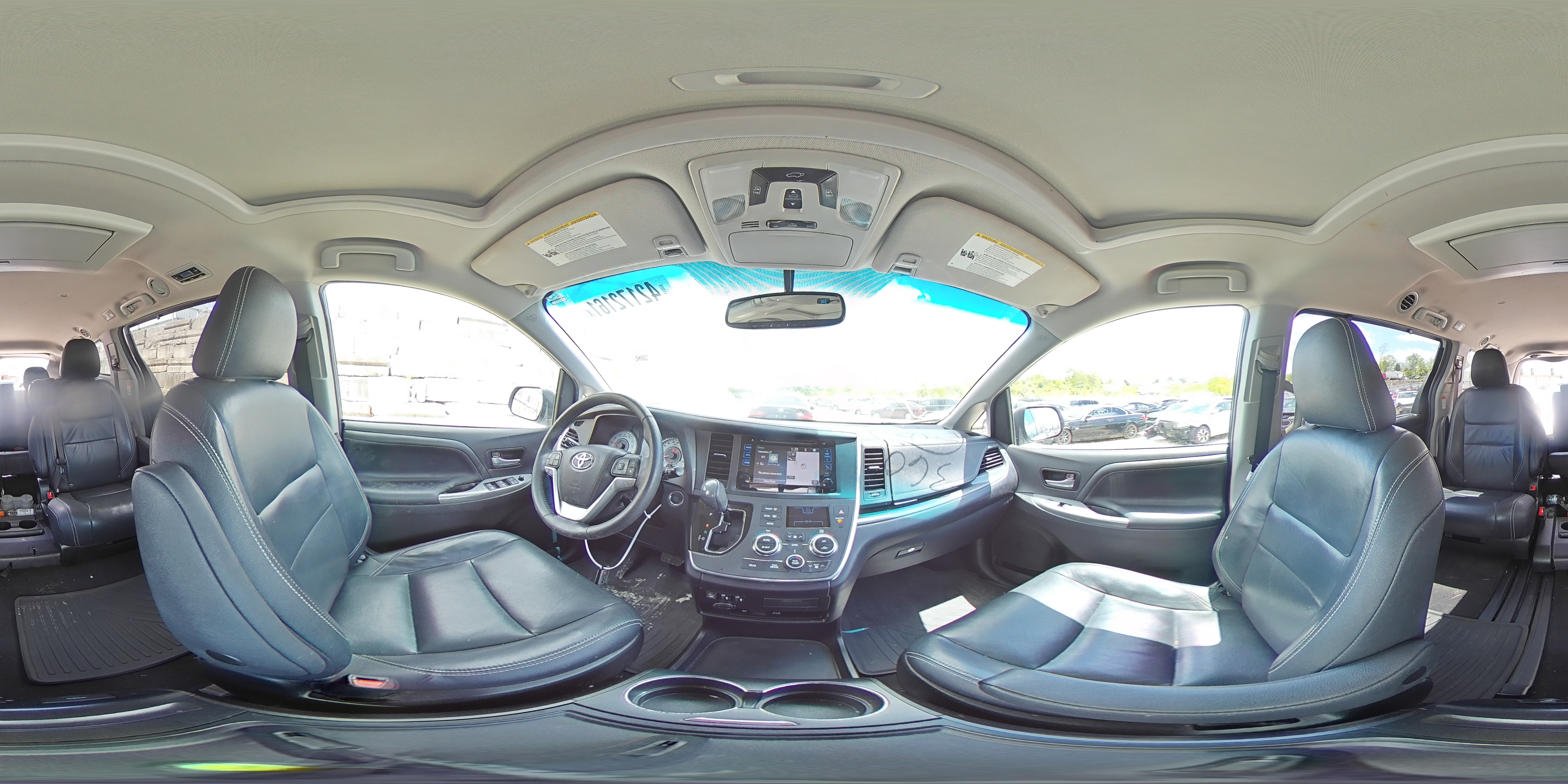 2017 TOYOTA SIENNA SE 5TDXZ3DC5HS786817