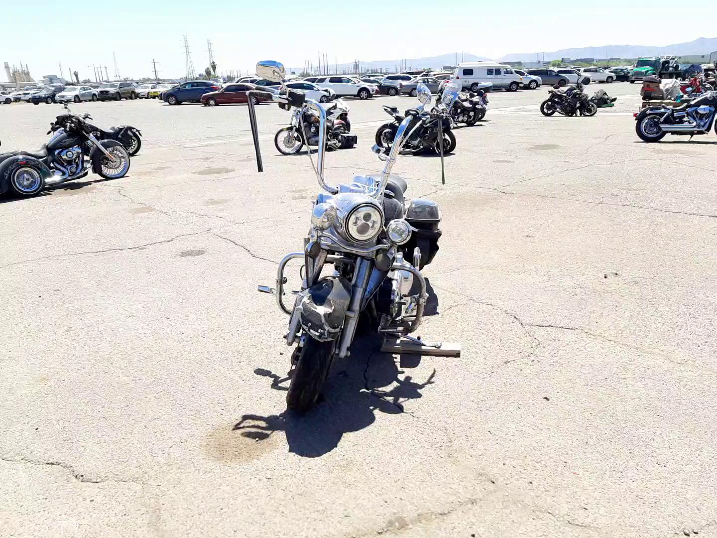 2015 HARLEY-DAVIDSON FLHR ROAD 1HD1FBM19FB695544