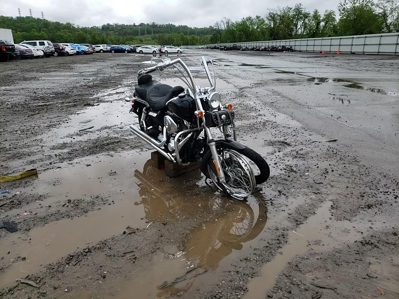 2004 HARLEY-DAVIDSON FXDWGI 1HD1GPW124K300995