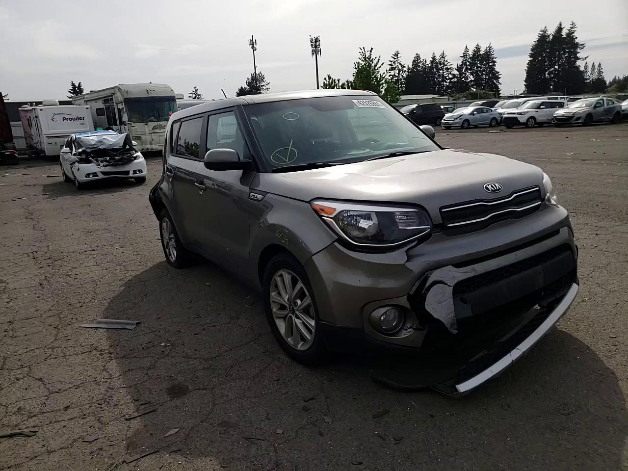 2018 KIA SOUL + KNDJP3A56J7530896