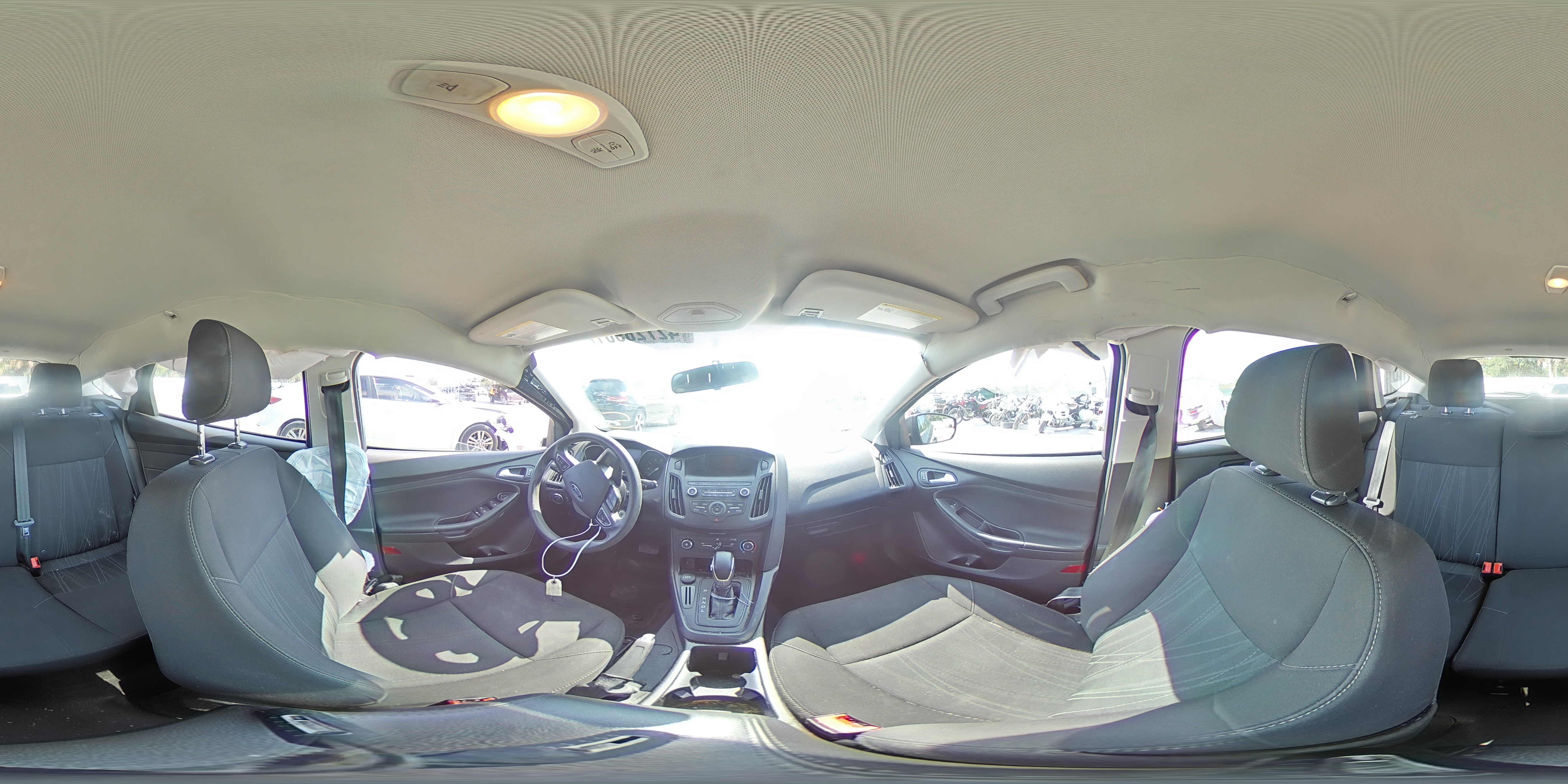 2018 FORD FOCUS SE 1FADP3K21JL218225
