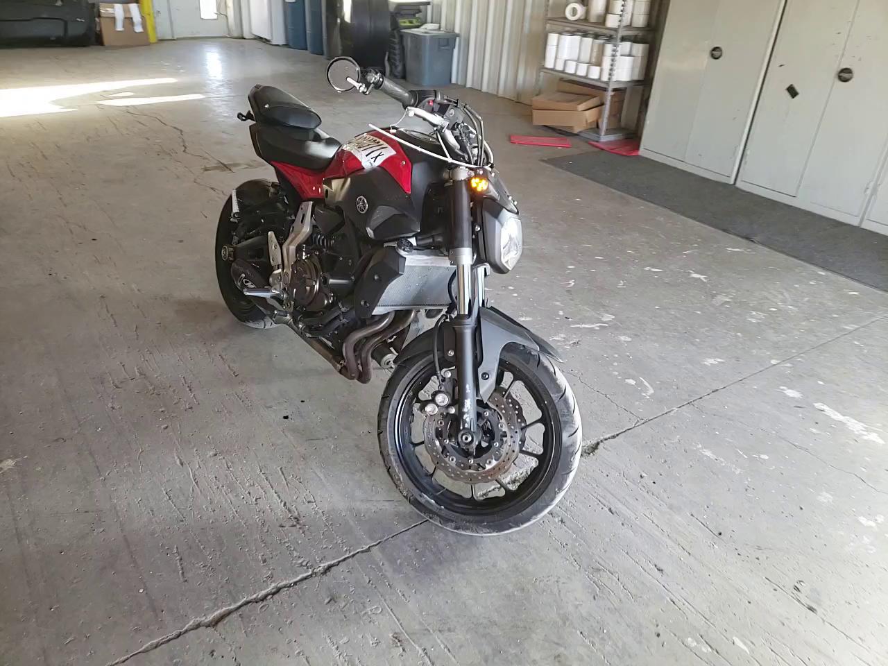 2015 YAMAHA FZ07 JYARM06E6FA000792