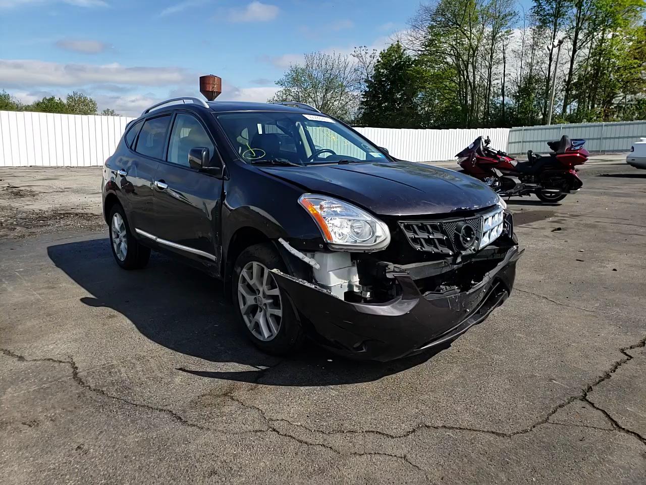 2013 NISSAN ROGUE S JN8AS5MV9DW142808