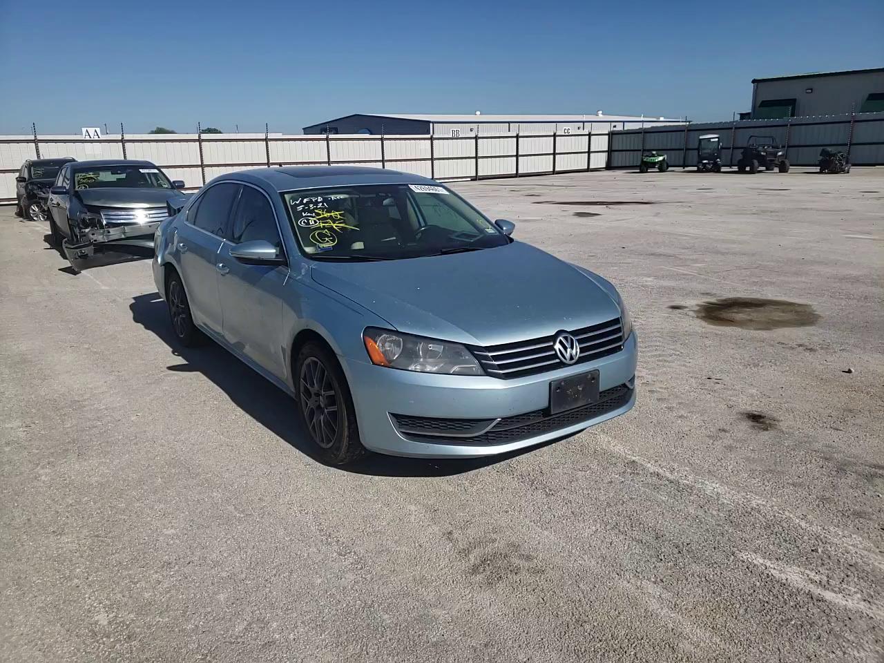 2012 VOLKSWAGEN PASSAT SE 1VWBH7A39CC058062