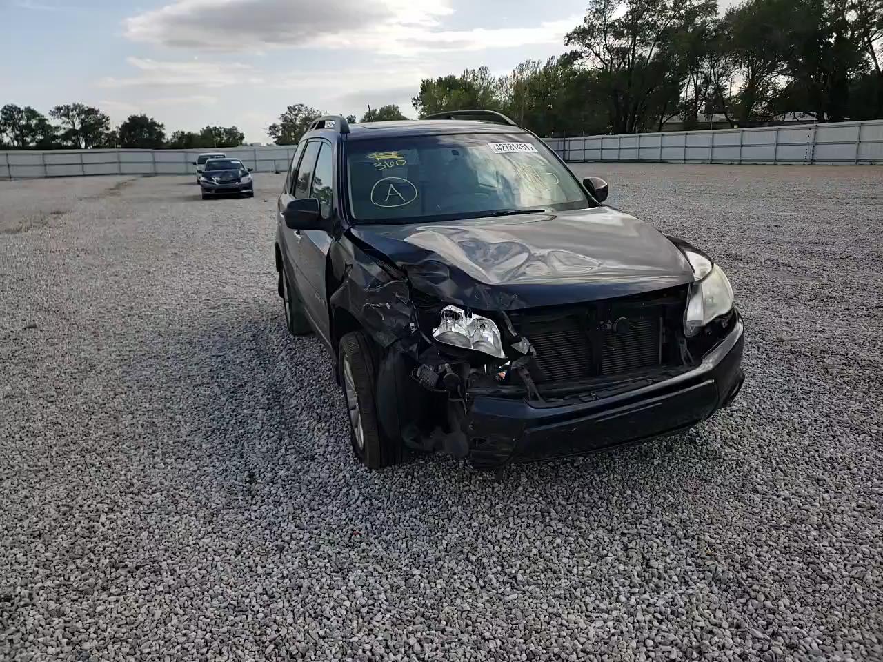 2013 SUBARU FORESTER 2 JF2SHADC9DH428556