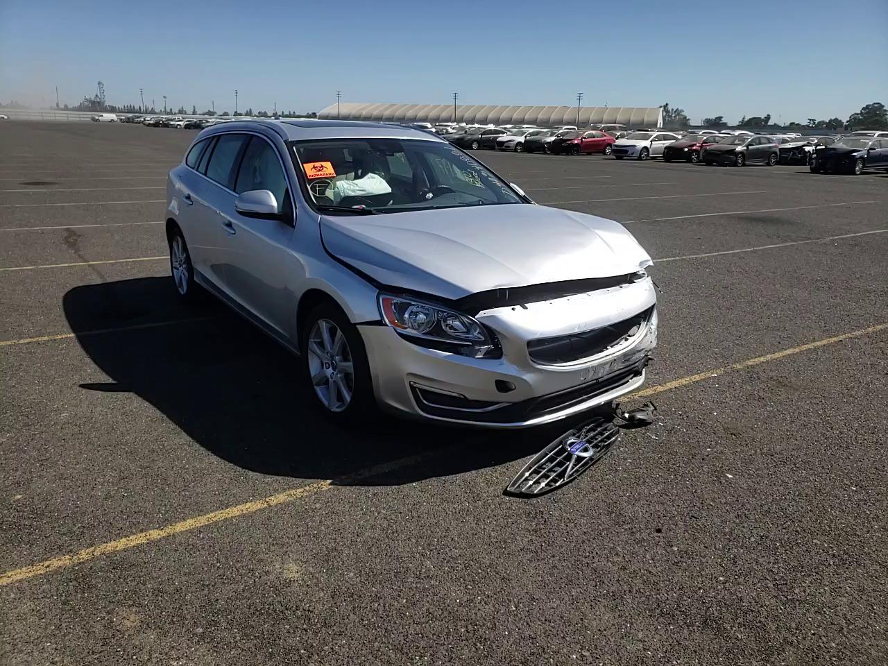 2017 VOLVO V60 T5 PRE YV140MEK6H1331698