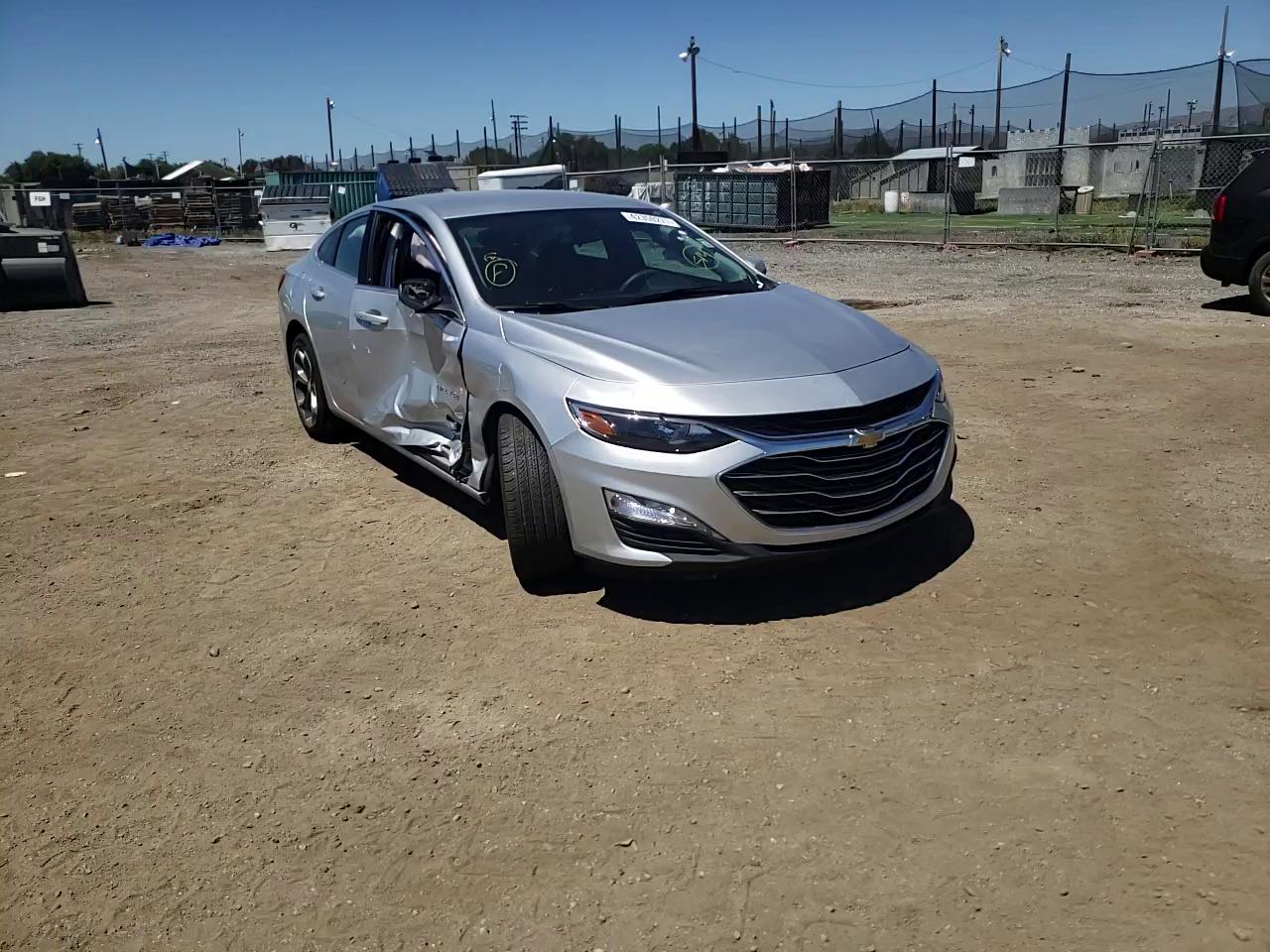 2020 CHEVROLET MALIBU LT 1G1ZD5ST1LF110226