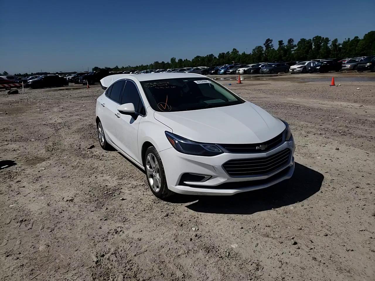 2018 CHEVROLET CRUZE PREM 1G1BF5SM8J7222226