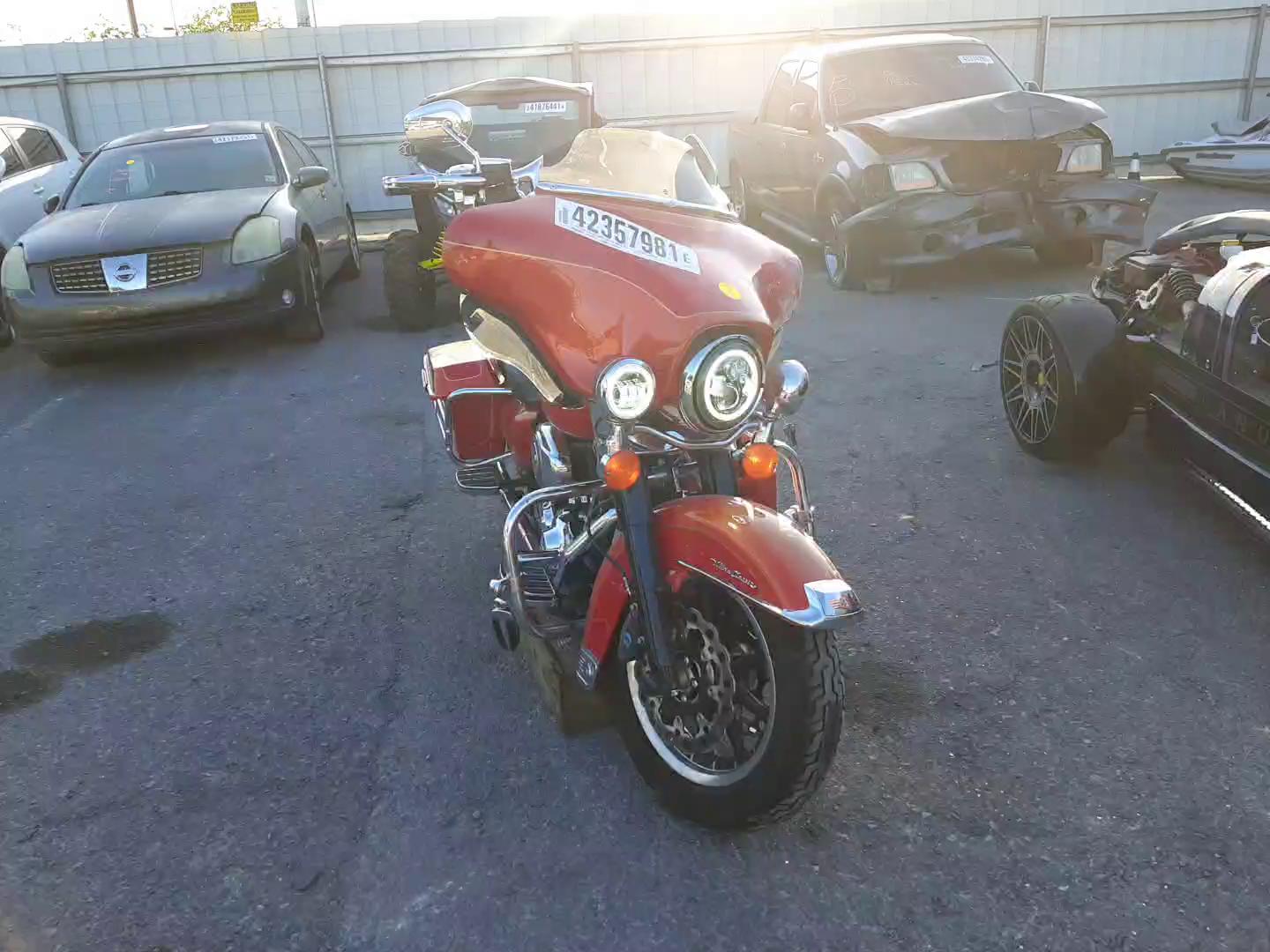 2008 HARLEY-DAVIDSON FLHTCUI 1HD1FC4178Y667036