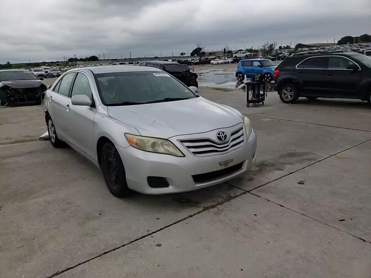 2011 TOYOTA CAMRY BASE 4T1BF3EK7BU143294