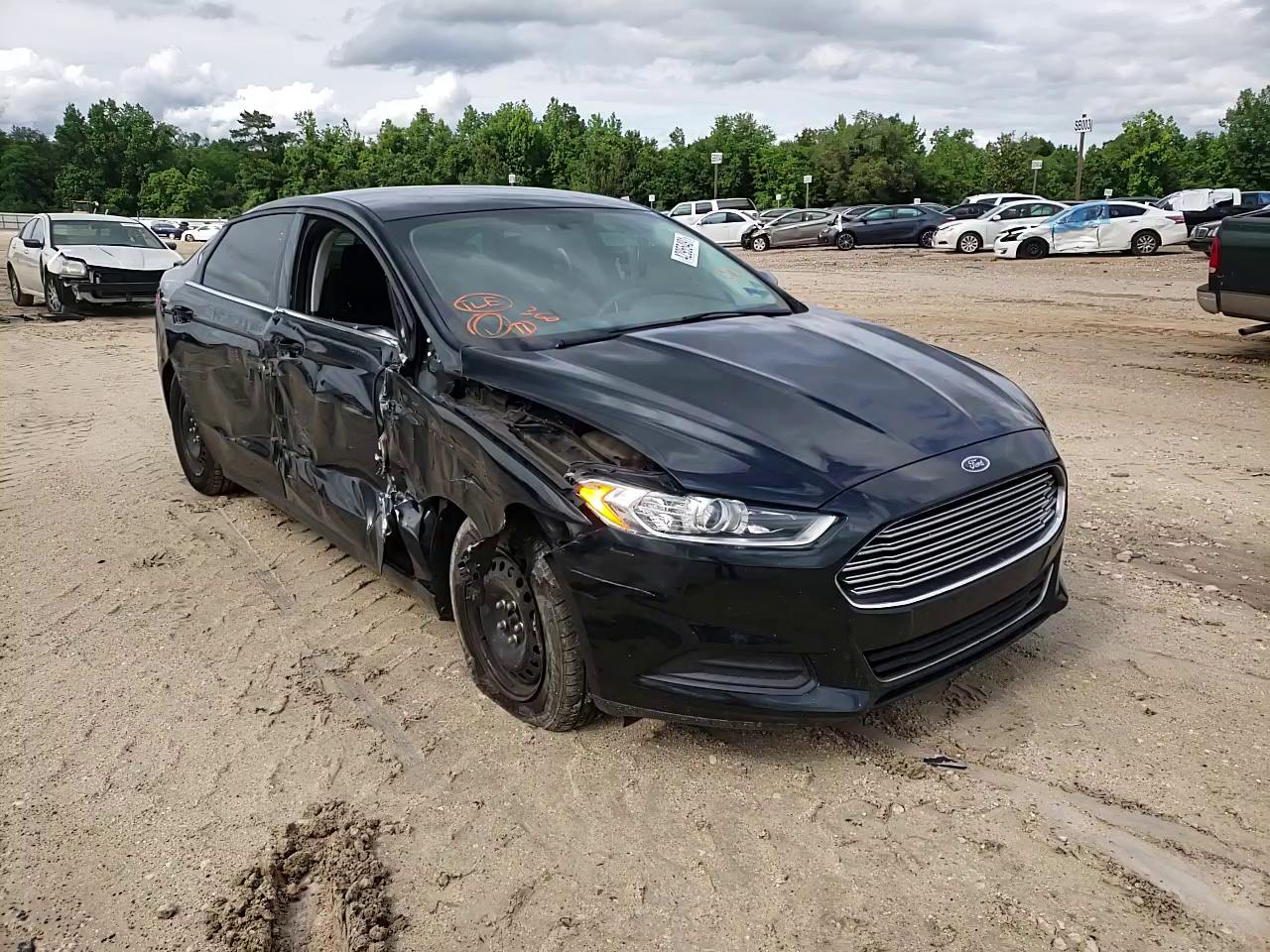 2014 FORD FUSION S 3FA6P0G74ER350561