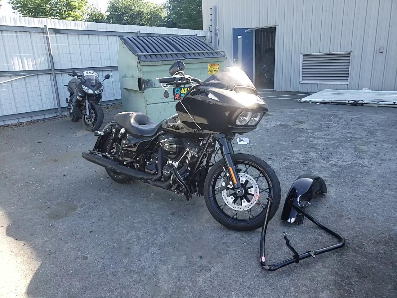 2020 HARLEY-DAVIDSON FLTRXS 1HD1KTP26LB663331