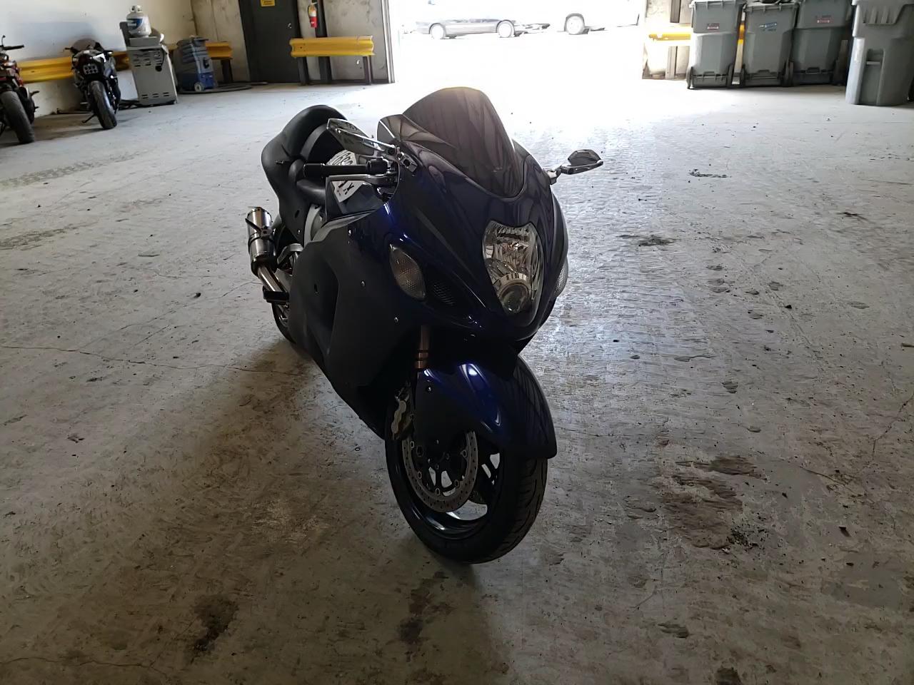 2005 SUZUKI GSX1300 RK JS1GW71A652100932