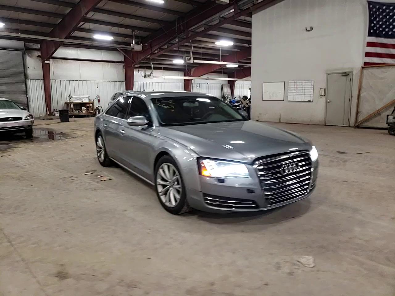 2011 AUDI A8 QUATTRO WAUAVAFD1BN015969