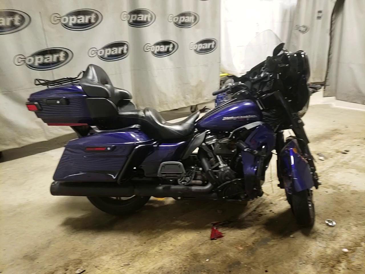 2020 HARLEY-DAVIDSON FLHTK 1HD1KEF19LB656605