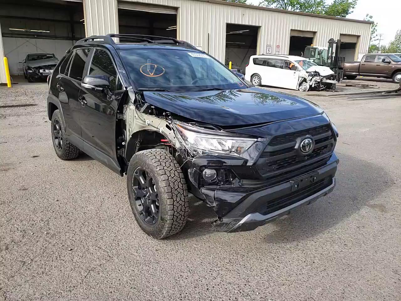 2020 TOYOTA RAV4 ADVEN 2T3J1RFV9LC082031