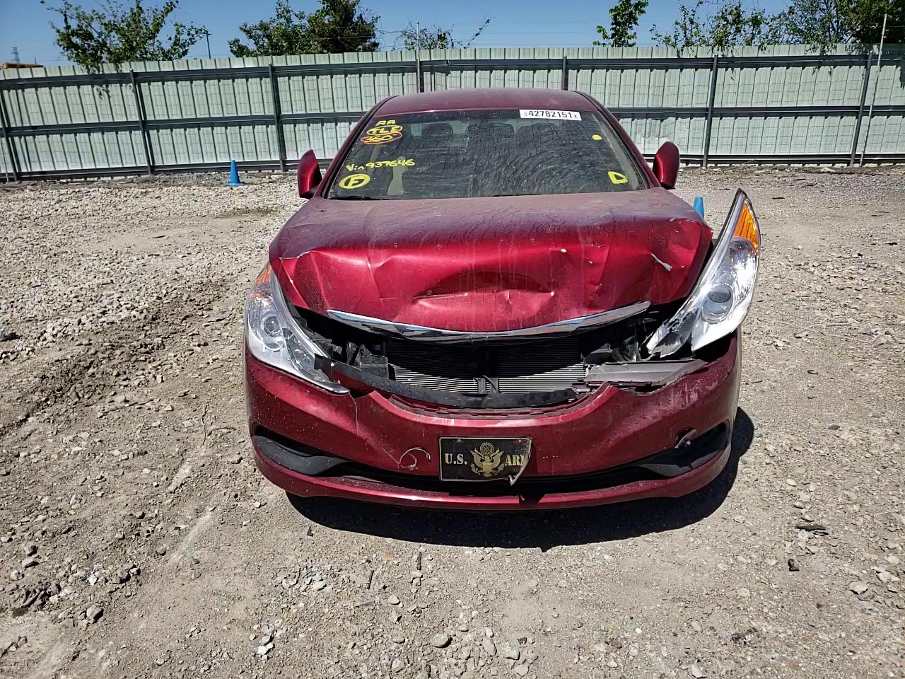 2014 HYUNDAI SONATA GLS 5NPEB4AC5EH937646