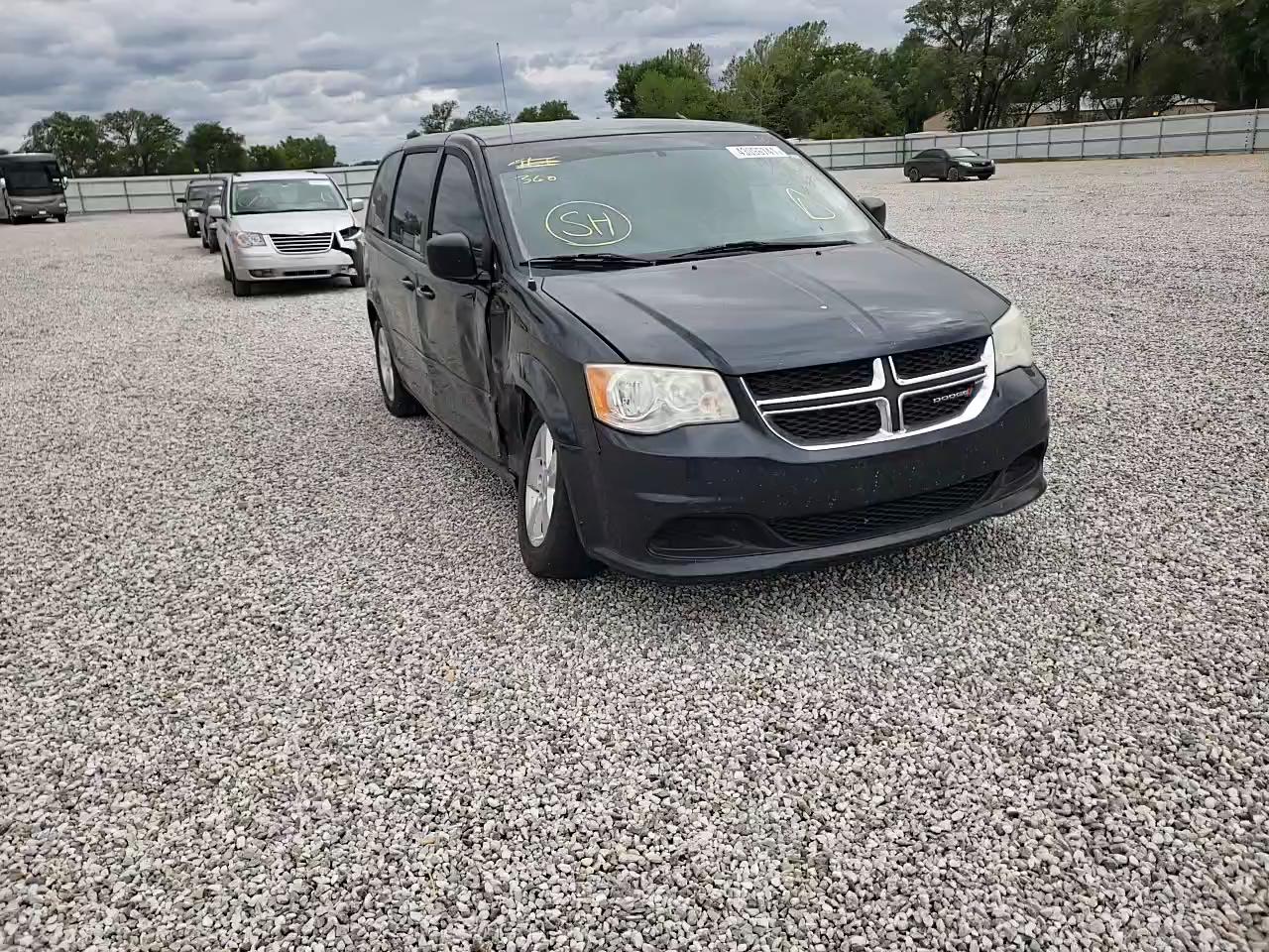 2013 DODGE GRAND CARA 2C4RDGBG2DR702931