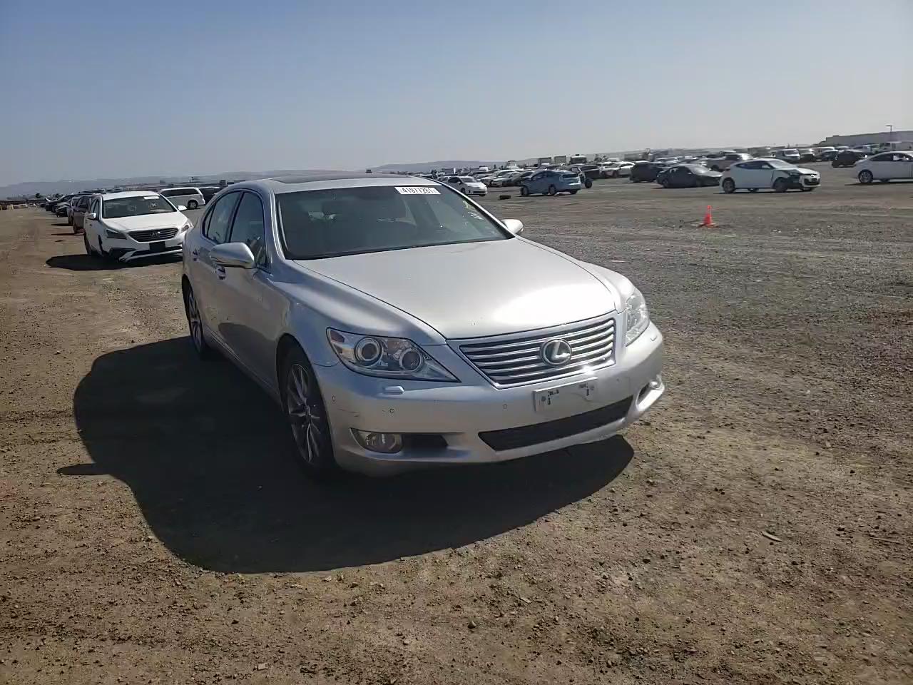 2011 LEXUS LS 460 JTHBL5EF6B5106645