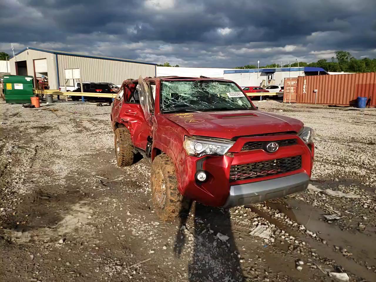 2014 TOYOTA 4RUNNER SR JTEBU5JR5E5166172